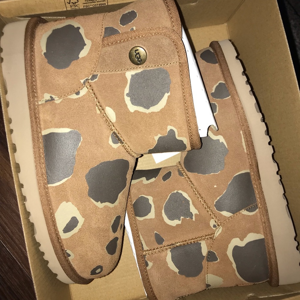 Ugg Jona Appaloosa Leopard Print Boots NIB